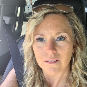 Meet your Posher, Mari